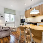 Apartamenty Black&White