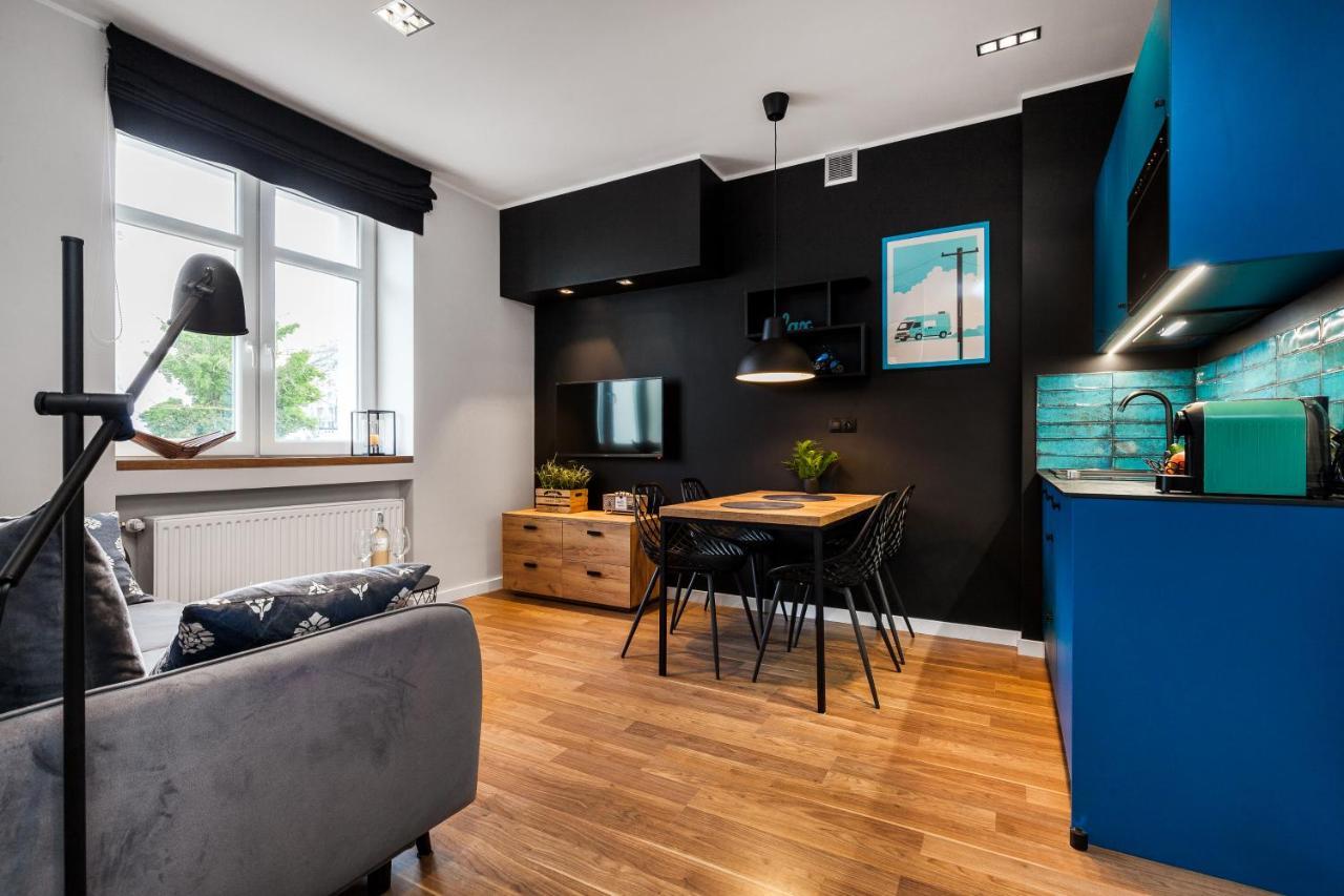 Black&white Apartment Gdynia